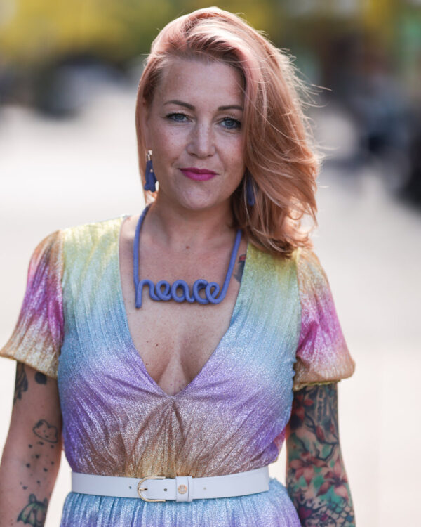 schriftzug-kette-peace-06